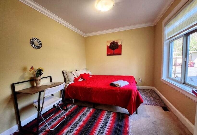 ホテル Empress Palace