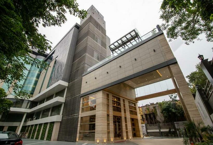 בית מלון כפרי The Pristine