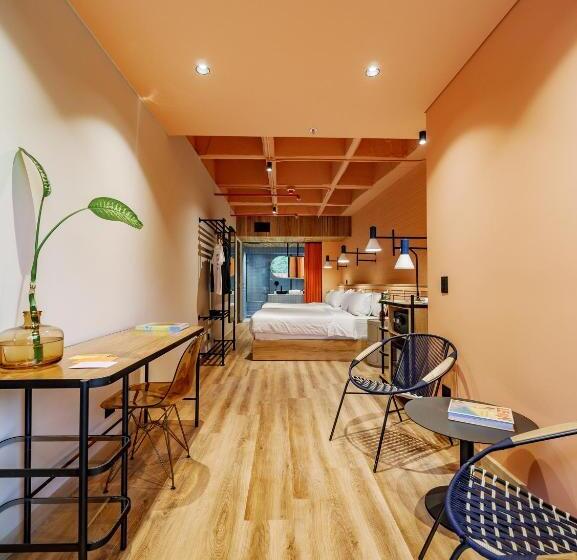 酒店 The Somos Bold