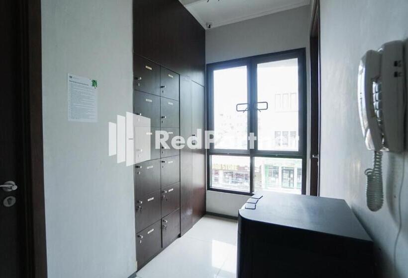 ホテル Toba Mansion Syariah Near Benhil Redpartner