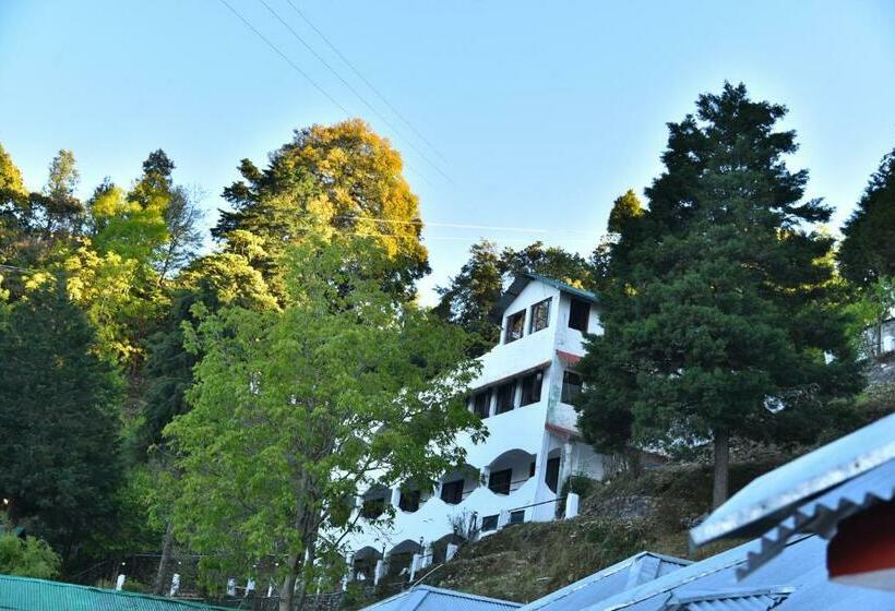 Kumaon Roop Resort Near Neem Karoli Temple