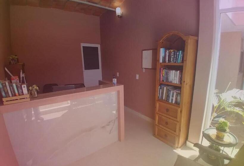 La Casita De La Penita