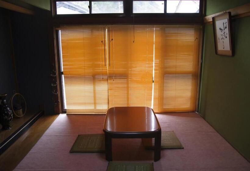 بنسيون Annex Higashifujita