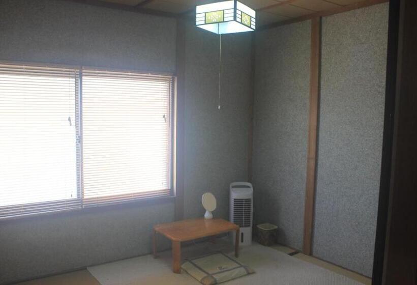 بنسيون Annex Higashifujita