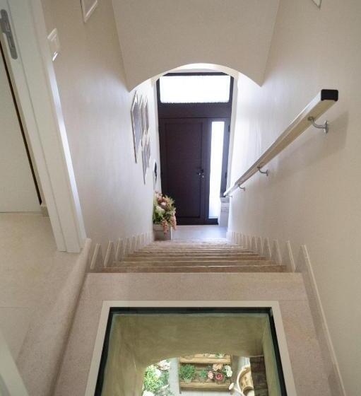 פנסיון B & B Infinity