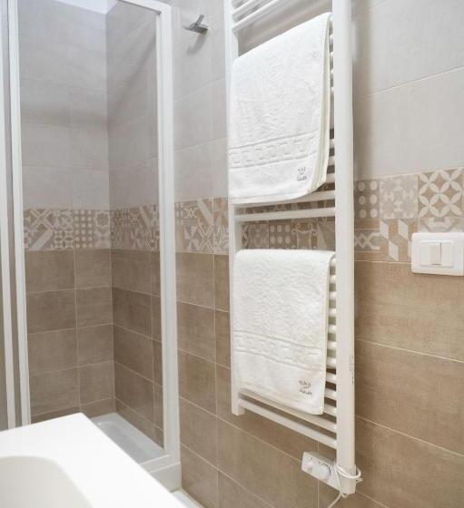 פנסיון B & B Infinity