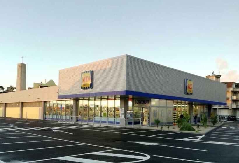 ペンション B&b Aquila