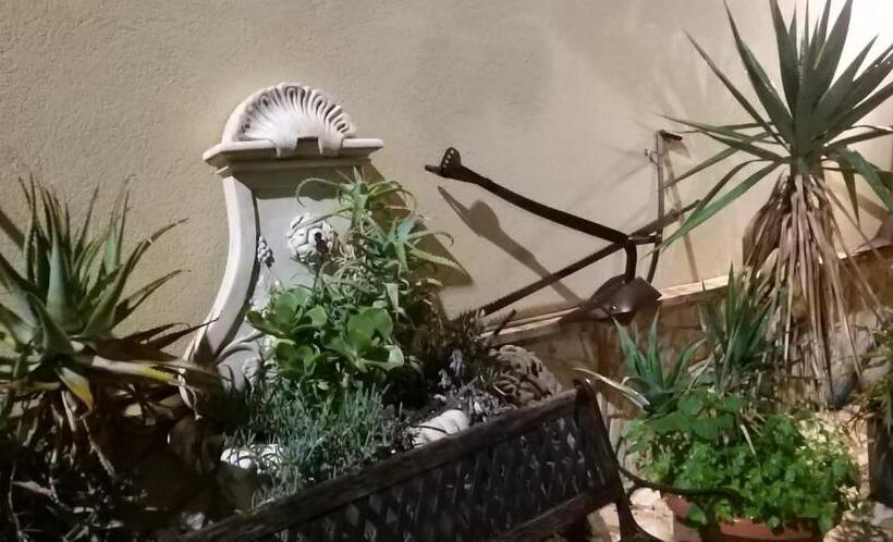 ペンション B&b Aquila