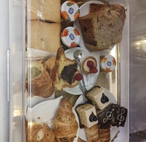 بنسيون B&b Suite Carafa 61