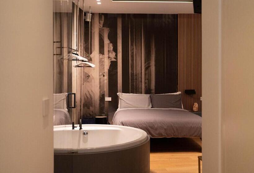 بنسيون B&b Suite Carafa 61