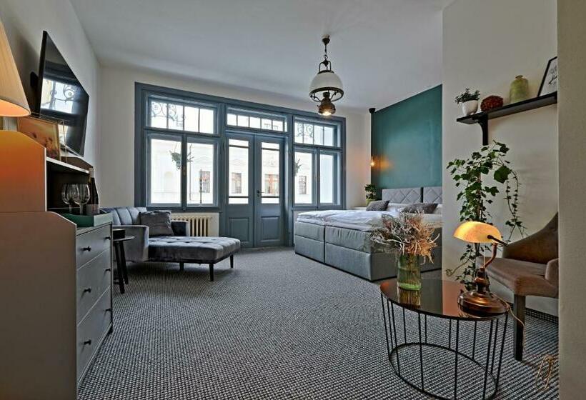 بنسيون Bella Casa