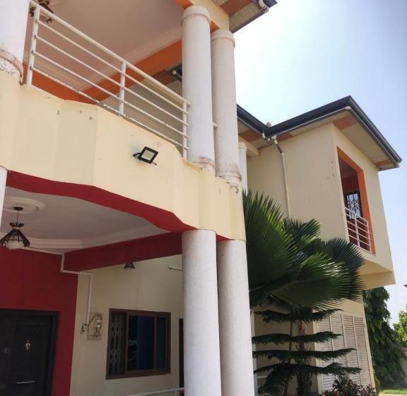 بنسيون City Stay Lodging Center