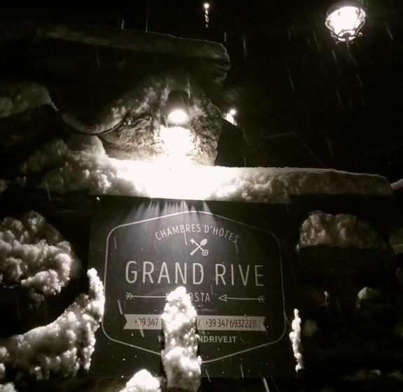 פנסיון Grand Rive