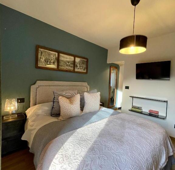 פנסיון Grand Rive