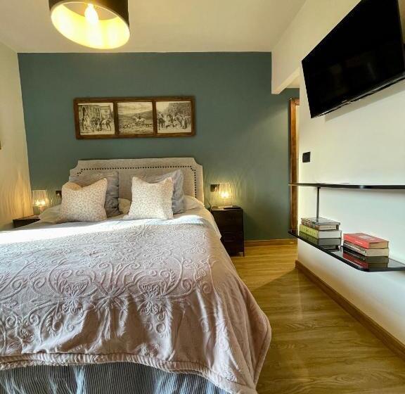 פנסיון Grand Rive