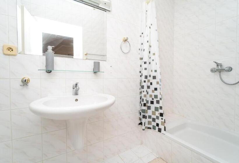 بنسيون Hotýlek Na Mýtě