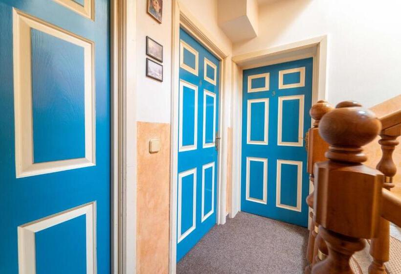 بنسيون Hotýlek Na Mýtě