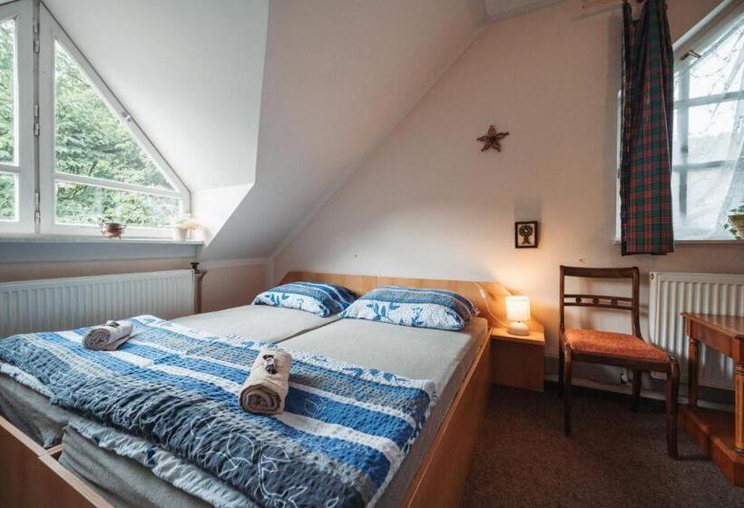 بنسيون Hotýlek Na Mýtě