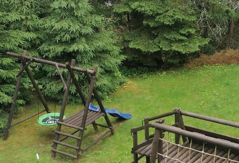 بنسيون Hotýlek Na Mýtě