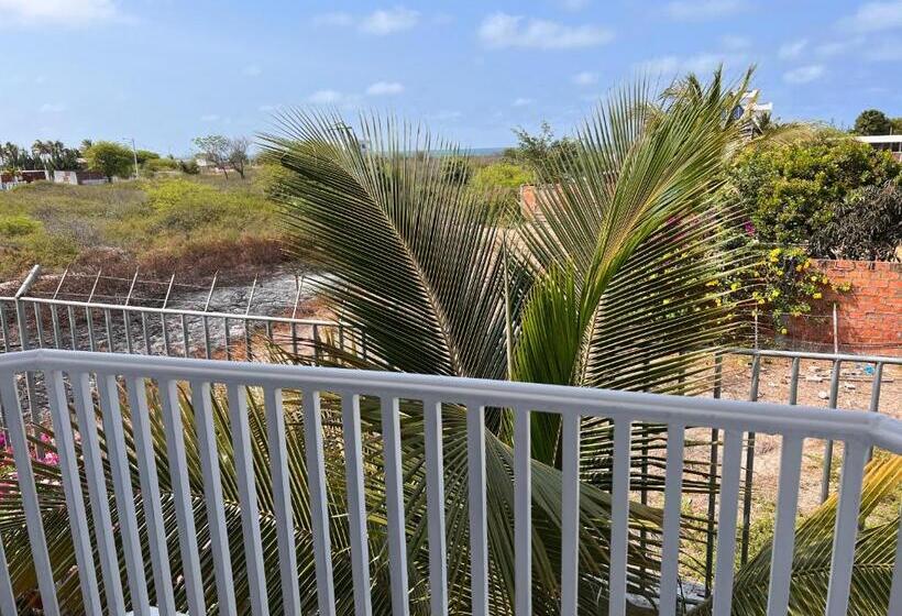 ペンション Hosteria La Veleta, Playas