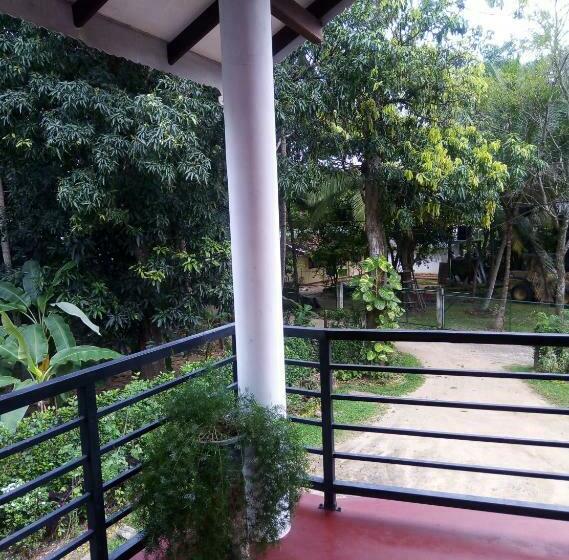 Pensão Oriyant Guest Inn