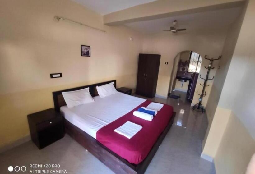 פנסיון Regina Residency Inn