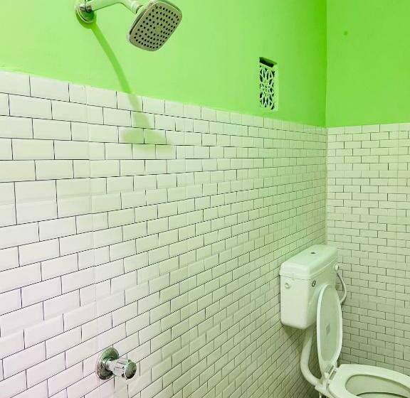 פנסיון Sun India Guest House