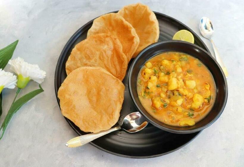 פנסיון Sun India Guest House