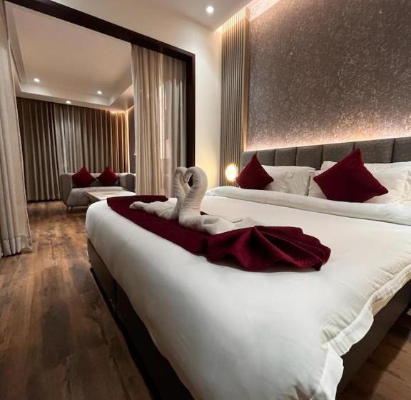 Pride Biznotel Haldwani Near Kathgodam Railway Station