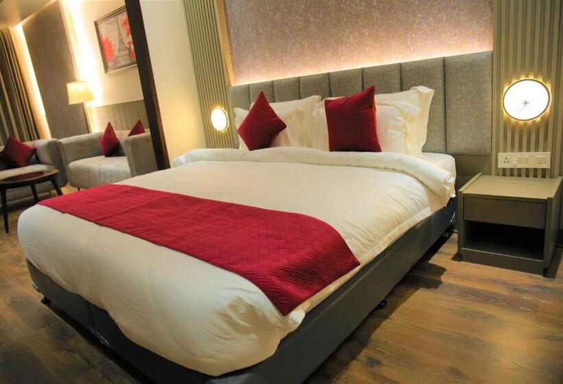 Pride Biznotel Haldwani Near Kathgodam Railway Station