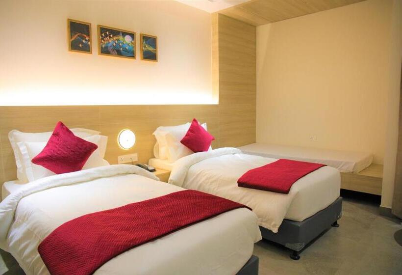 Pride Biznotel Haldwani Near Kathgodam Railway Station