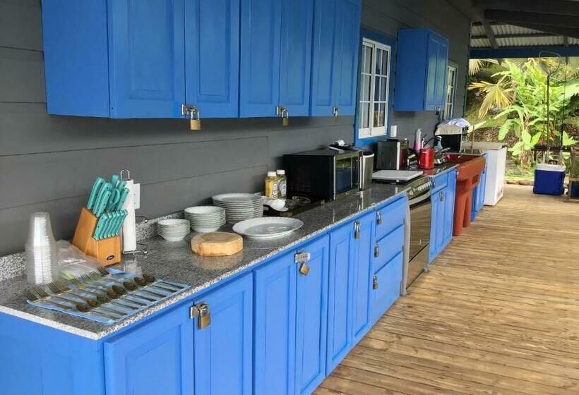 منتجع Misty Moonlight Villas