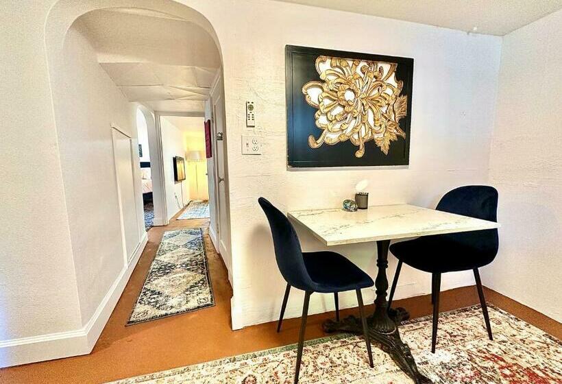 منتجع The Wesley Walla Walla