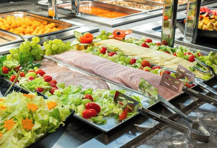 Alavits Hotel By St Hotels