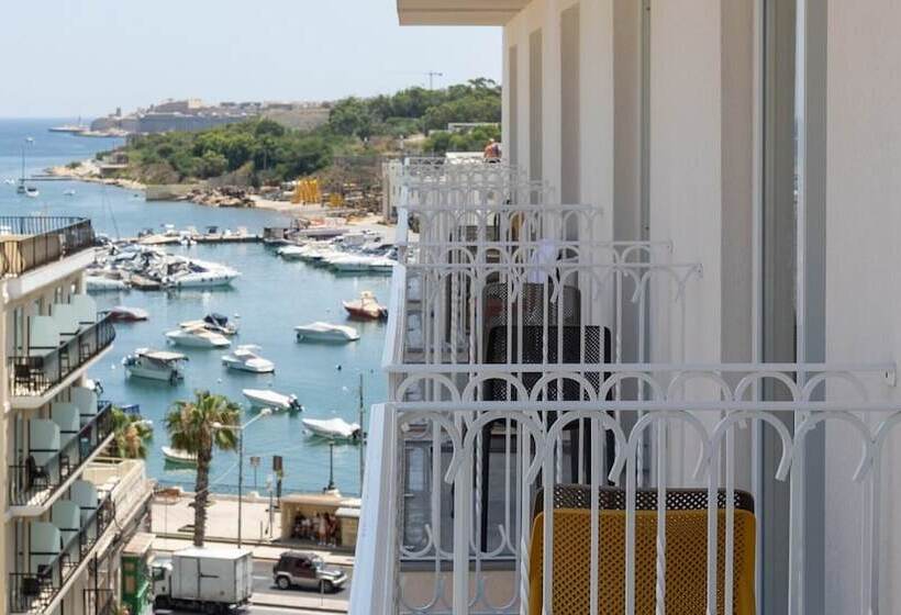 Alavits Hotel By St Hotels