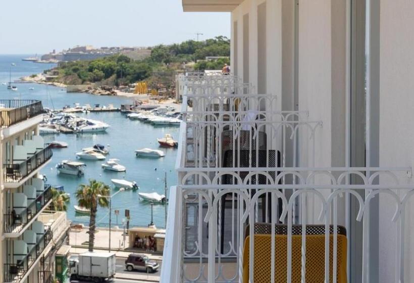 Alavits Hotel By St Hotels