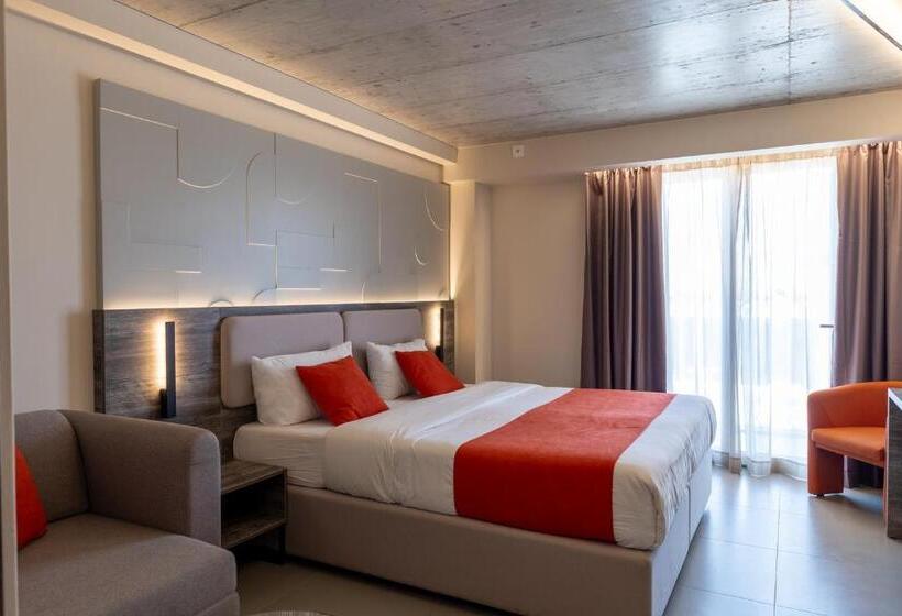 Alavits Hotel By St Hotels