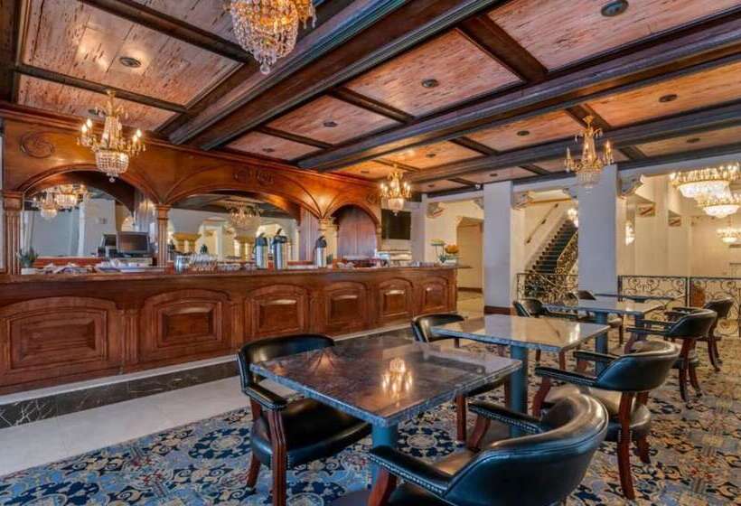 فندق صغير Bposhtels Tampa