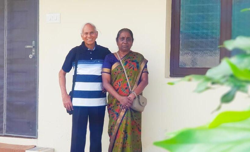 הוסטל Kumbakonam Inn Hotels   Kumbakonam Inn Stay