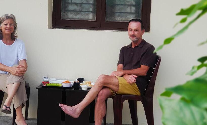 הוסטל Kumbakonam Inn Hotels   Kumbakonam Inn Stay