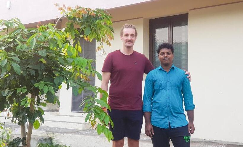 הוסטל Kumbakonam Inn Hotels   Kumbakonam Inn Stay