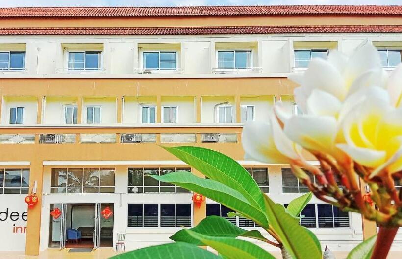 فندق صغير Tinidee Inn Ranong