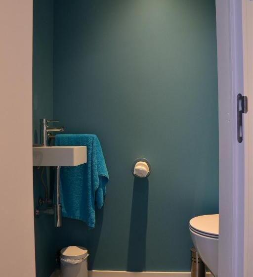 ベッドアンドブレックファースト Bleus Nuit