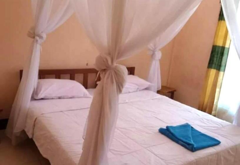 Bed and Breakfast Daniel Lodge