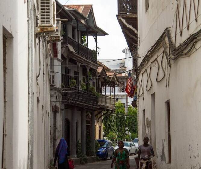 住宿加早餐  La Neisha Hotel Zanzibar