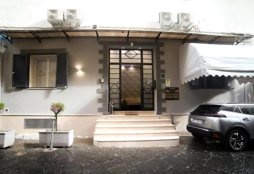 تختخواب و صبحانه My Luxury