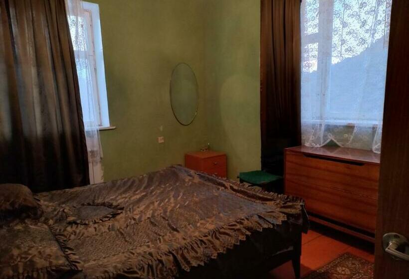 住宿加早餐 Old Martiros Town