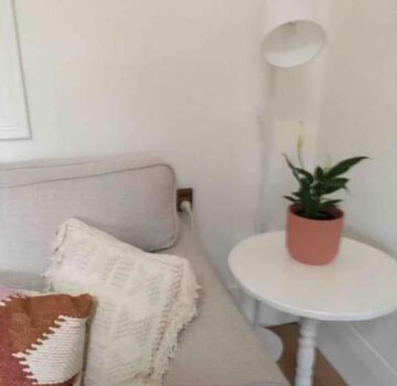 ベッドアンドブレックファースト Randell Cottage Adelaide Hills Cosy Rustic Hideaway