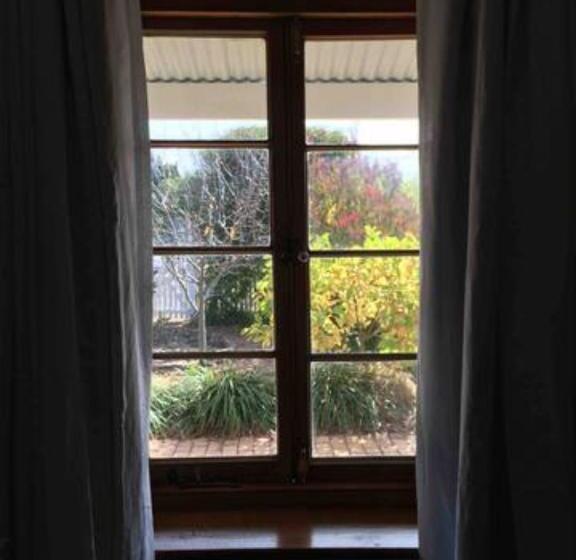 ベッドアンドブレックファースト Randell Cottage Adelaide Hills Cosy Rustic Hideaway