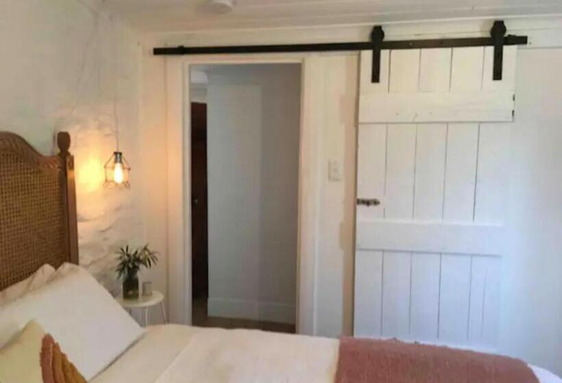 ベッドアンドブレックファースト Randell Cottage Adelaide Hills Cosy Rustic Hideaway